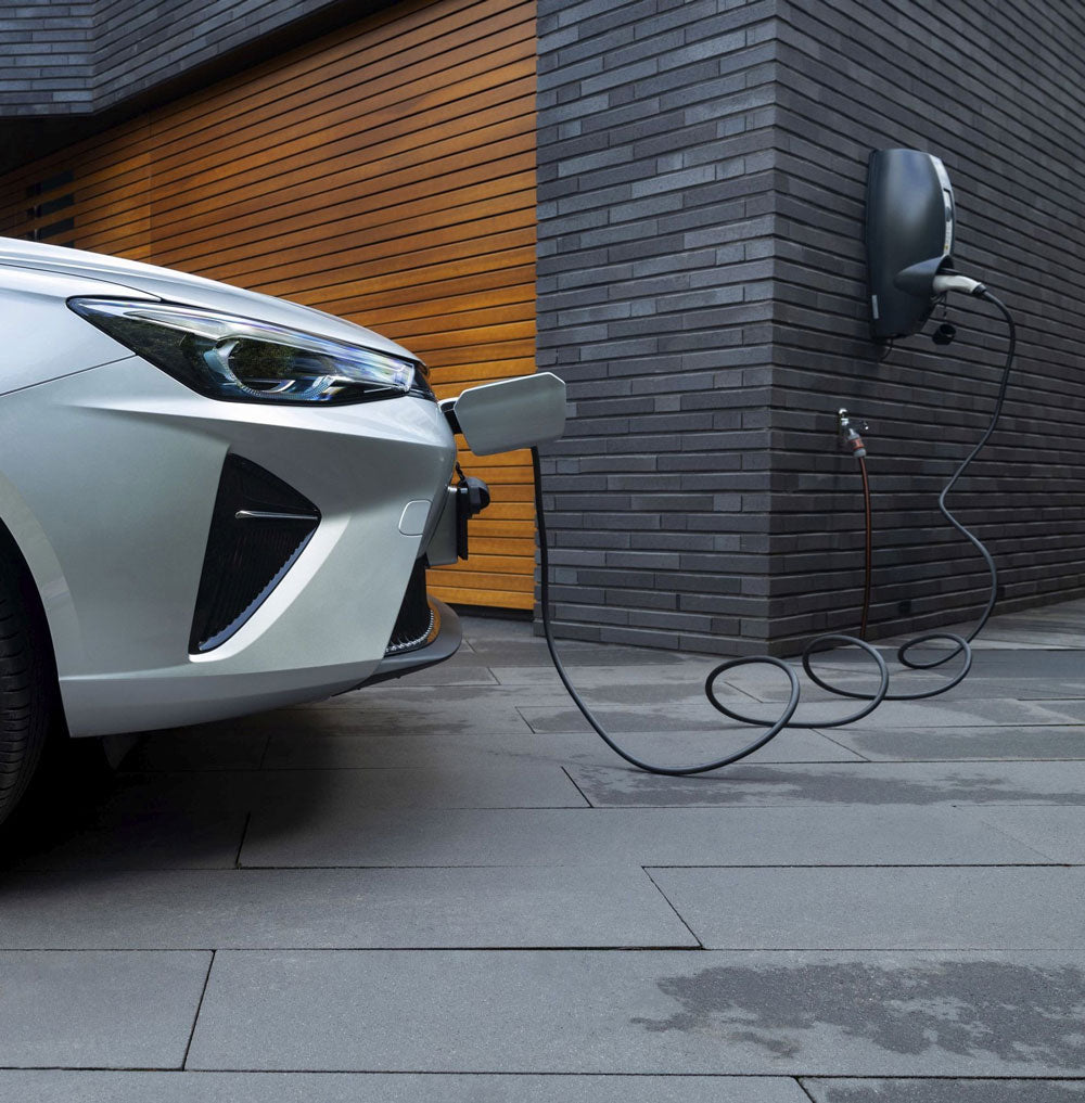 Going Green with Electric Car Charging: The Benefits and Options blog